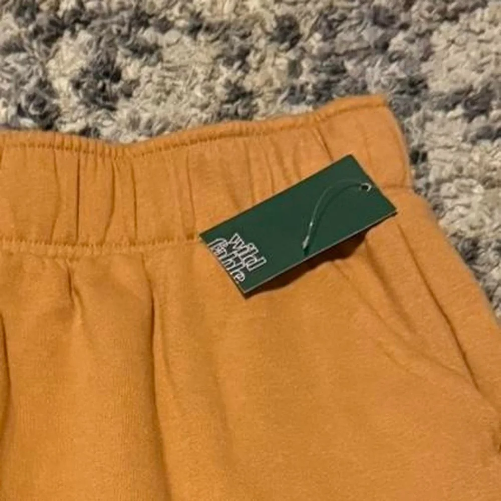 Orange mini skirt with elastic waistband and pockets #miniskirt XS